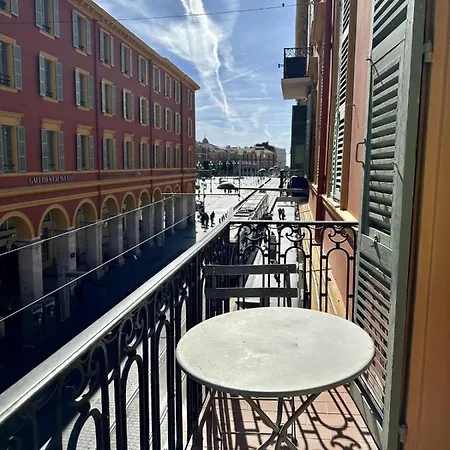 Cosy Nest Near The Sea Place Massena *